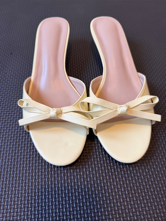 SHEIN Shoes - Casual Yellow Heeled Sandal-CUCCOO CHICEST SHEIN